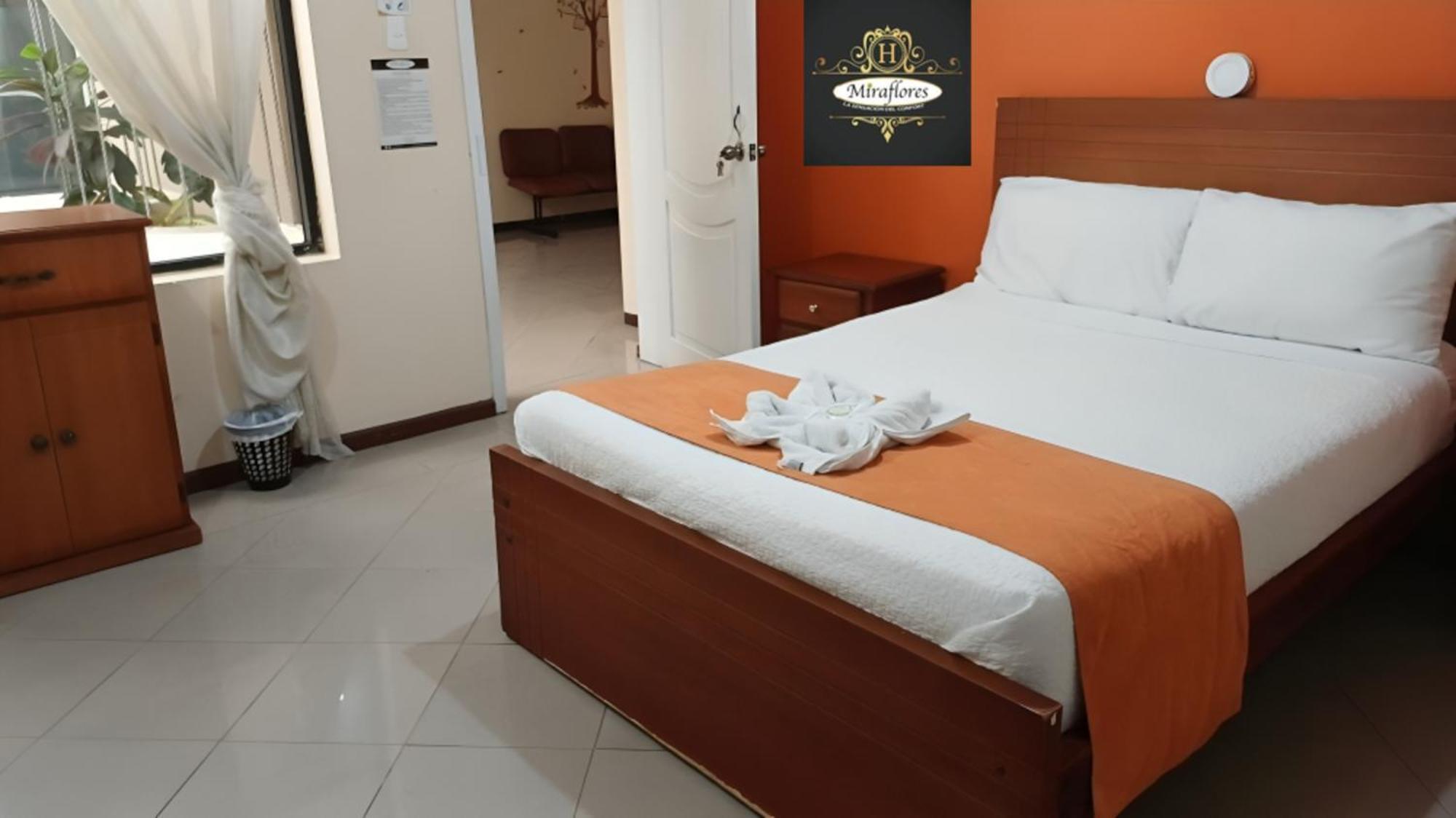 Hotel Miraflores อิบาร์รา ภายนอก รูปภาพ