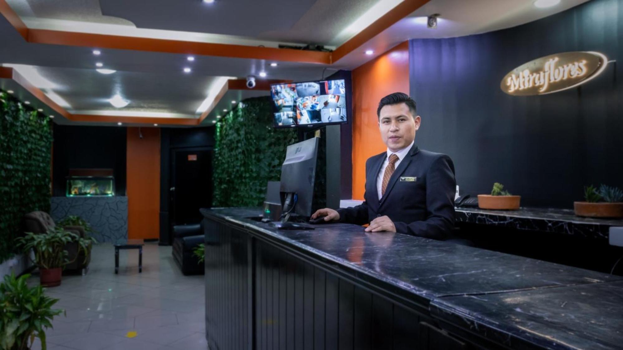 Hotel Miraflores อิบาร์รา ภายนอก รูปภาพ