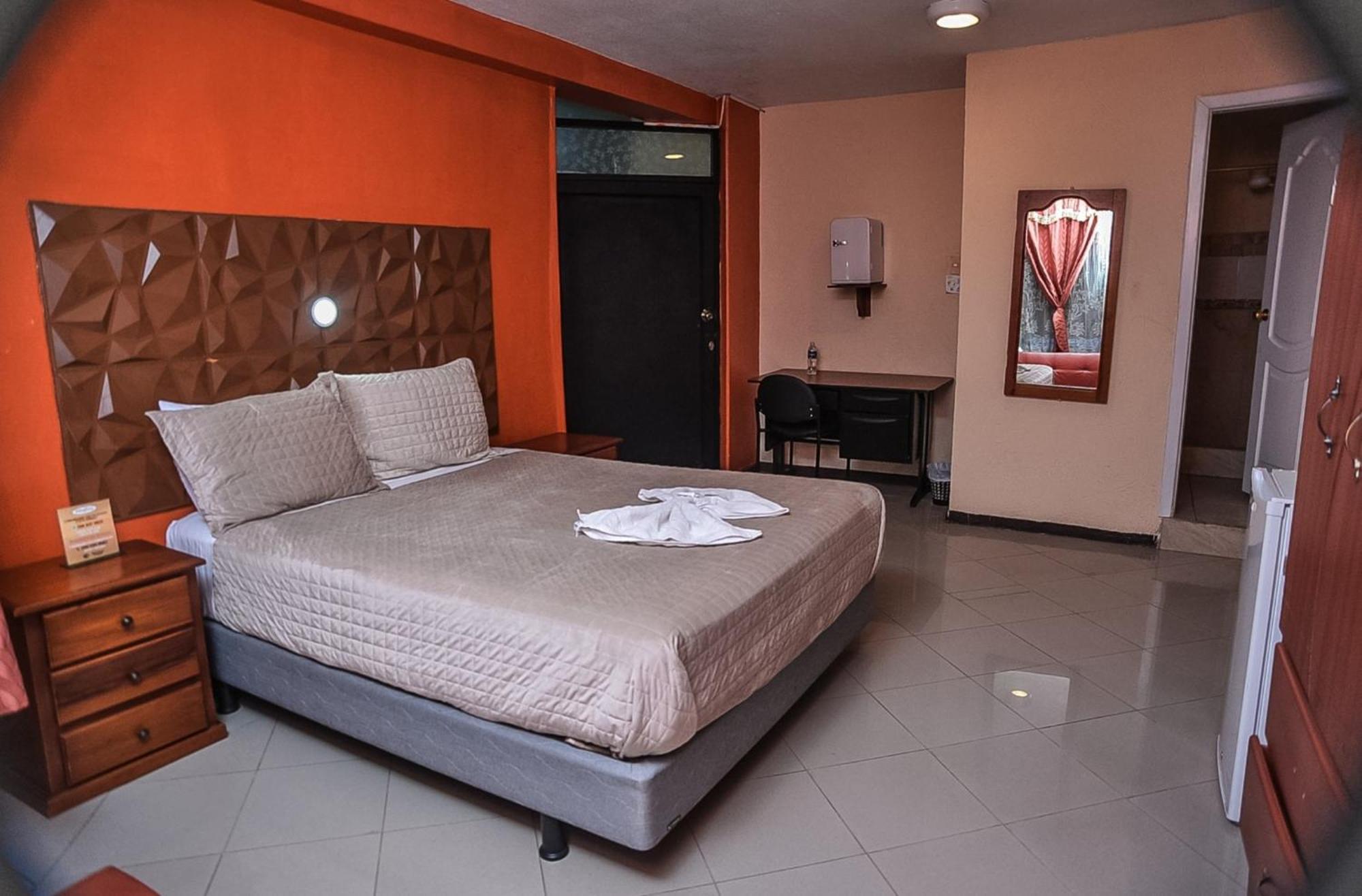 Hotel Miraflores อิบาร์รา ภายนอก รูปภาพ